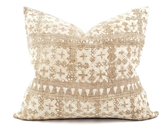 Laila Pillow