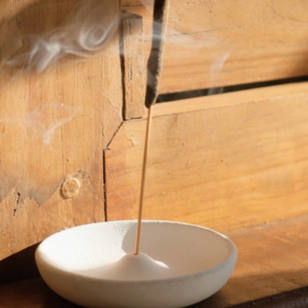 Ceramic Incense Holder | Ivory